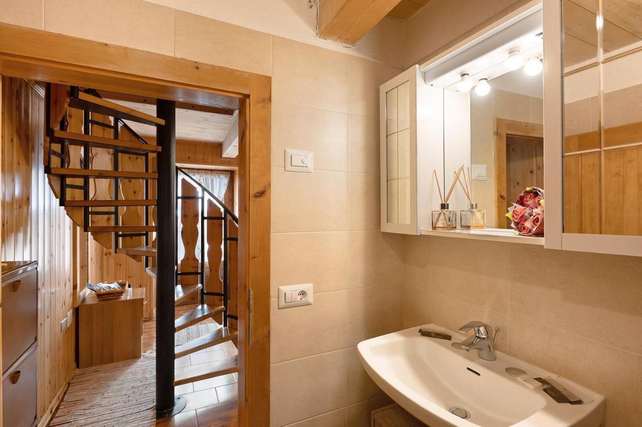 Ferienwohnung La Tea Di Heidi Livigno Exterior foto