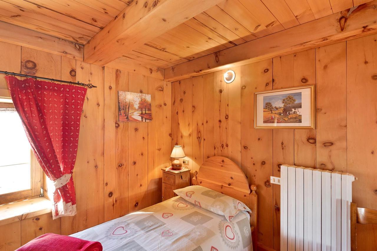 Ferienwohnung La Tea Di Heidi Livigno Exterior foto